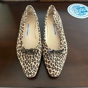Manolo Blahnik cheetah ballet flats 37.5